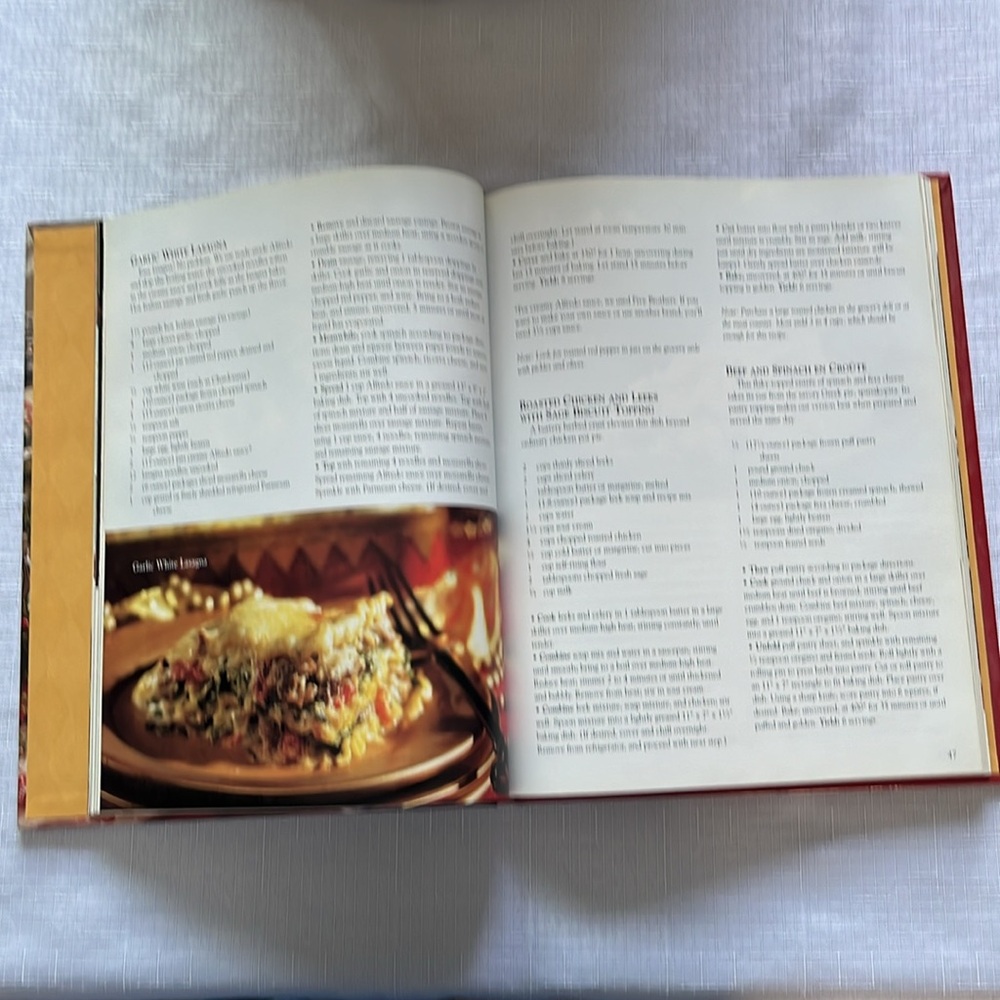 SOUTHERN LIVING CHRISTMAS 1998 - Picture 7 of 12